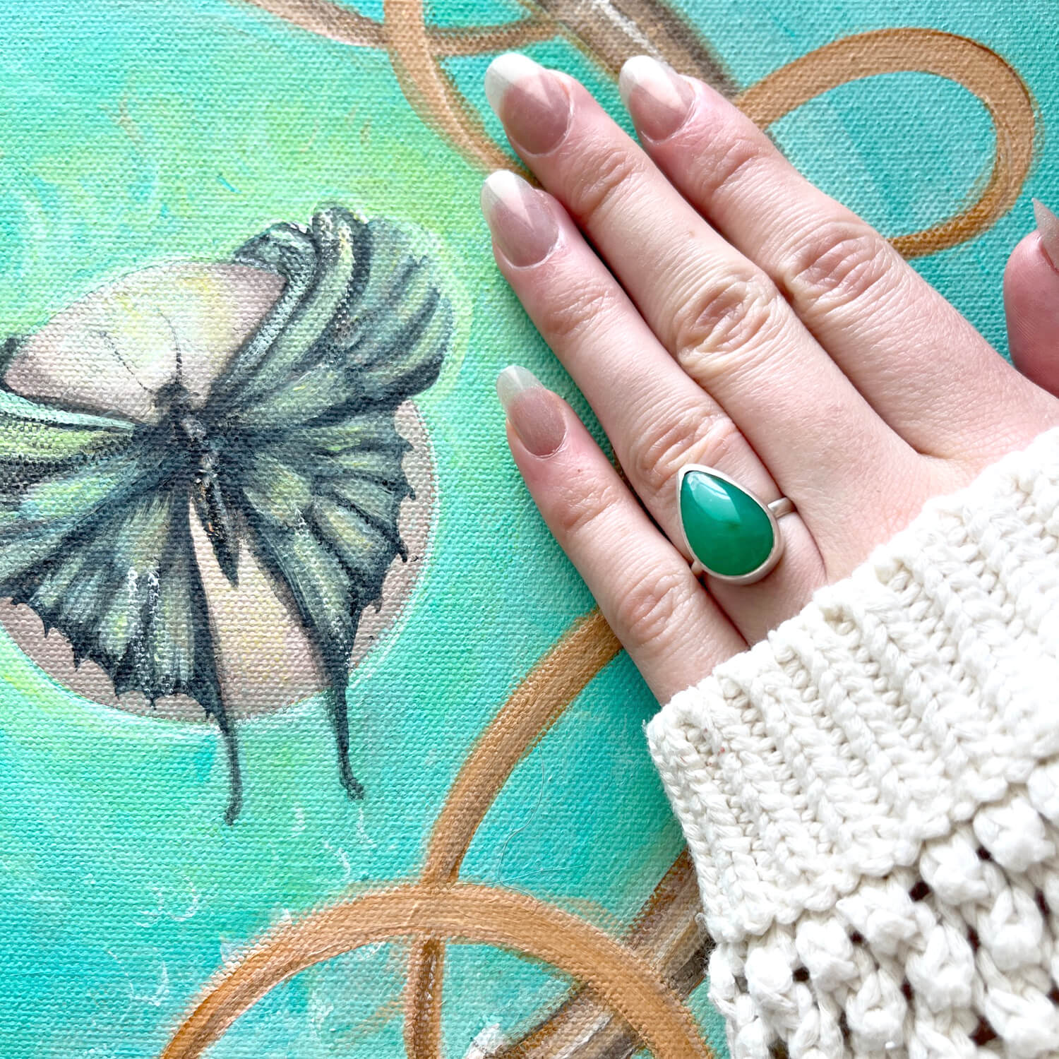 Medium Green Droplet Ring